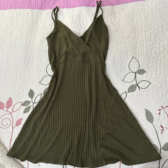 Aeropostale flowy mini dress - Picture 1 of 1